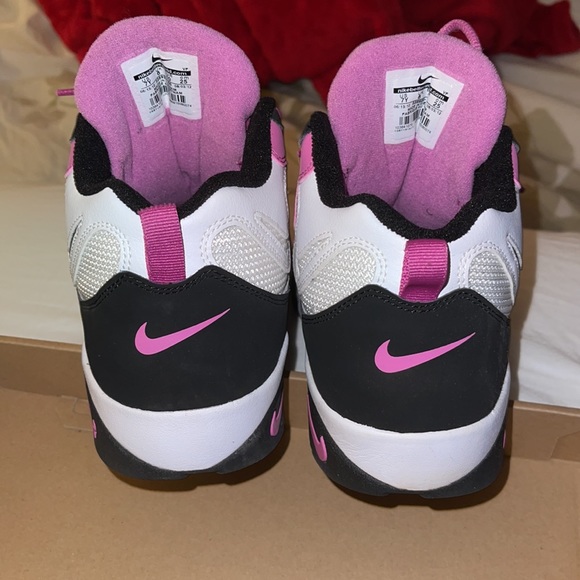 Nike Air Speed Turf 7Y womens 8.5 - Picture 6 of 6